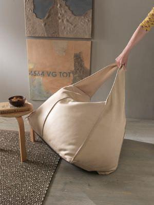 pouf bag